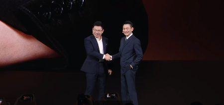 刘德华一开口 !余承东秒变迷弟:刘德华是我心中的非凡大师