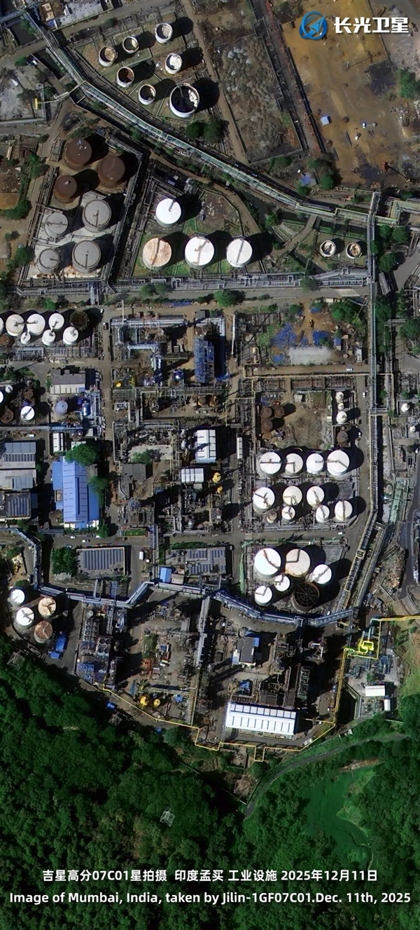 卫星眼中的印度大城市孟买：上海果然不如它！
